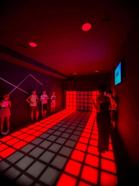 The Floor is Lava in Tirana Escape Room - The opening briefing and first challenges