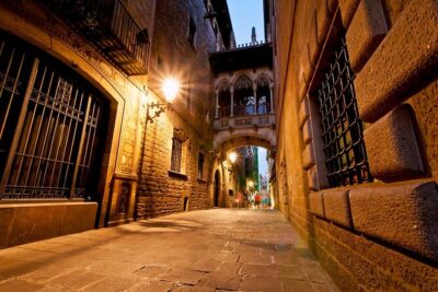 The Gothic Trail – Ghosts of Barcelona Exploration Game