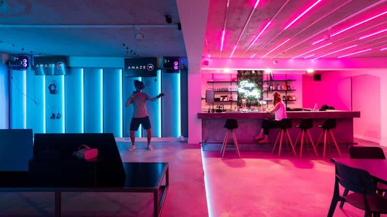 The Hague: VR Escape Room for 2 - 4 people - Arriving at Torenstraat 140