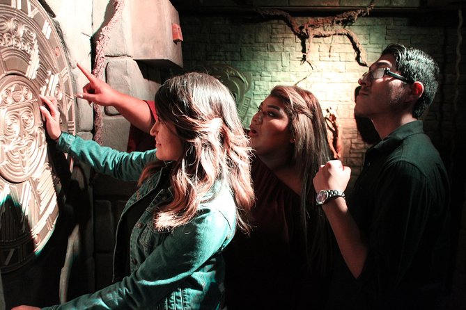 The Lost Tomb: Hidden Temple Theme Escape Room at Extreme Escape San Antonio - Is the Mayan theme enough to justify the price?