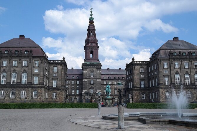 The Murder by Christiansborg Palace: Interactive Mystery Hunt - Practical details that can affect your day