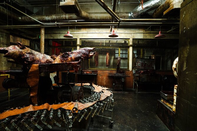 The Official SAW Escape Room in Las Vegas - How the hour unfolds inside the SAW attraction