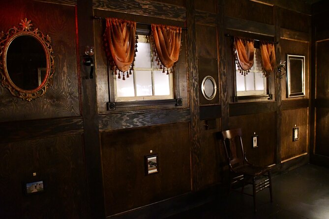The Stolen Relic Escape Room in Panama City Beach - Families, Couples, and Company Groups