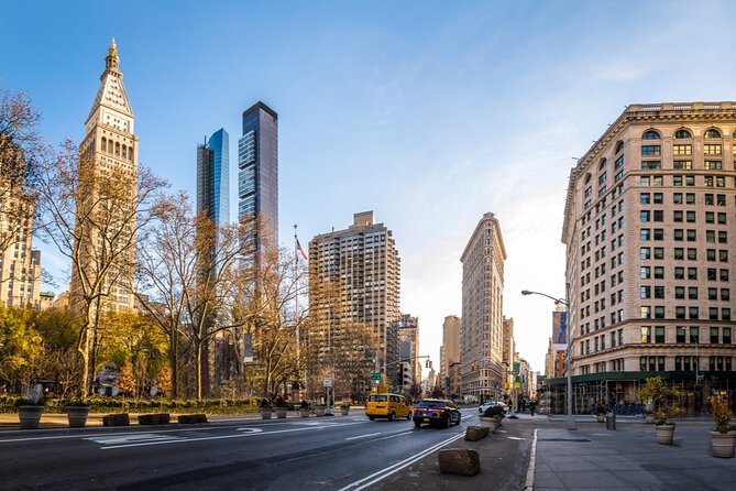 Time Warp in Flatiron: NYC Self-Guided Puzzle Quest - Gramercy Park and the National Arts Club