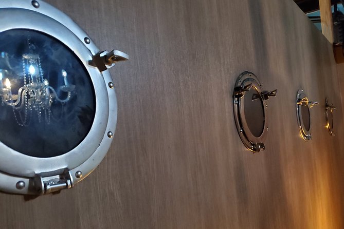 Titanic Escape Room Game for Private Group - Who Will Enjoy This Most?