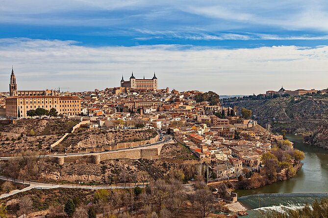 Toledo Scavenger Hunt and Highlights Self-Guided Tour - Value at $5.78 per person