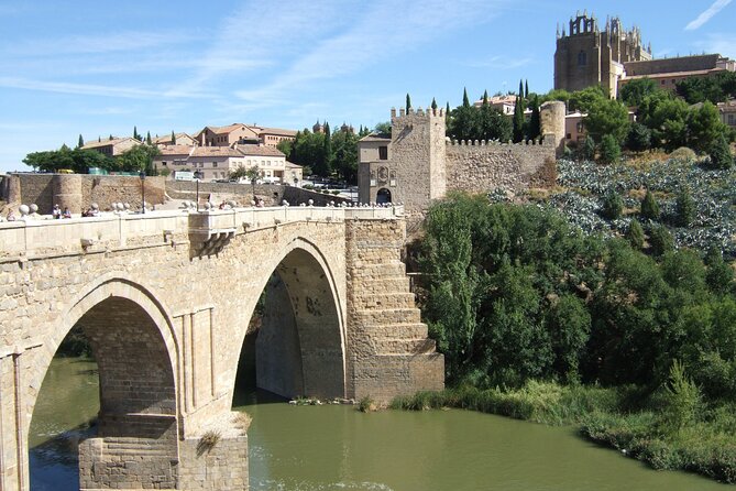 Toledo Scavenger Hunt and Highlights Self-Guided Tour - Who will enjoy this Toledo activity most