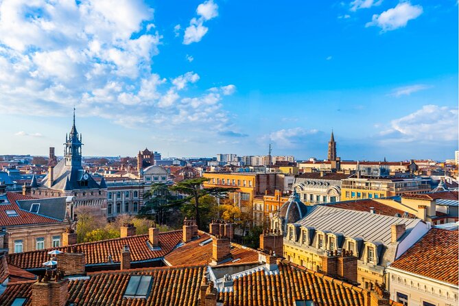 Toulouse "Ville Rose": Interactive Game & Walking Tour - Starting at Toulouse Cathedral