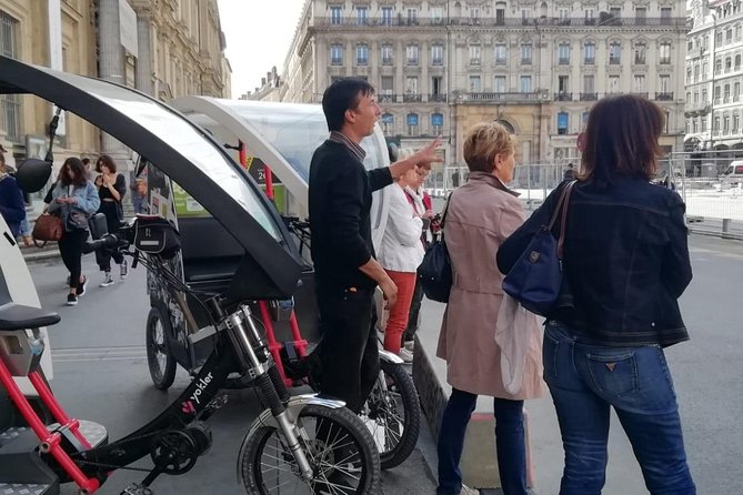 Treasure hunt in a Pedicab tour of Lyon - A gentle introduction to Lyon by electric pedicab