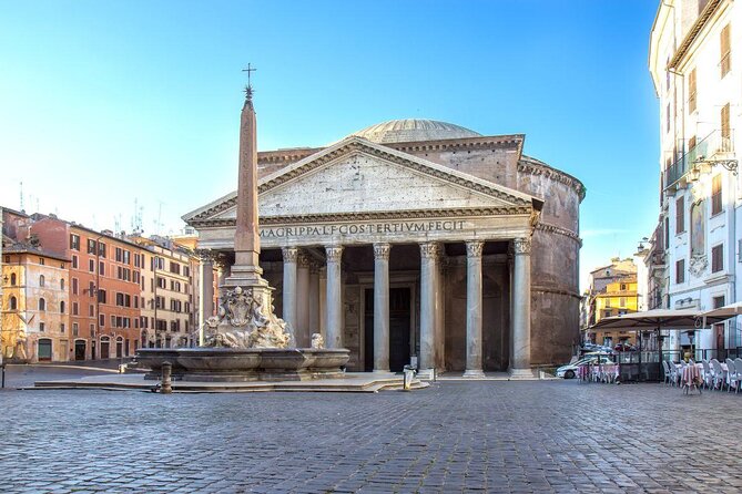 Trevi Pantheon and Spanish Steps Treasure Hunt for Kids & Families in Rome - Piazza di Pietra and the Temple of Hadrian