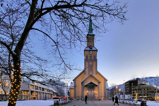 Tromso Walking Tour with Treasure Hunt and Arctic Cathedral Visit - Who should choose this Tromsø tour?
