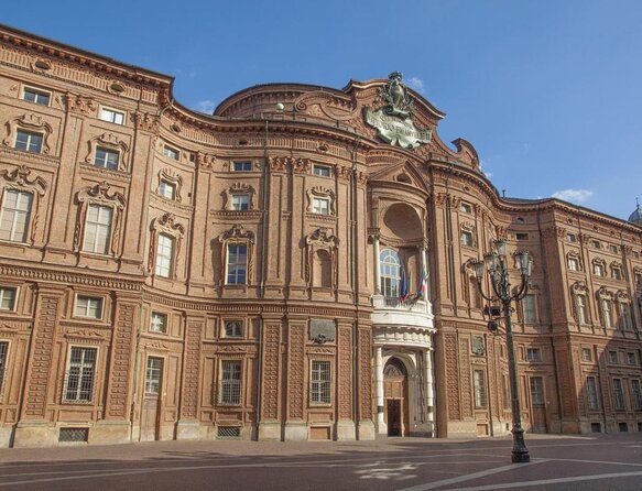 Turin Scavenger Hunt and Highlights Self Guided Audio Tour - Key points about this Turin walking game