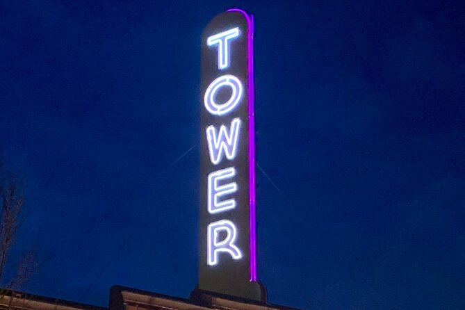 Ultimate Scavenger Bend (Downtown) - Fifteen clues, fifteen reasons to look closer