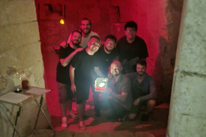 underground escape room - The Puzzles and Teamwork