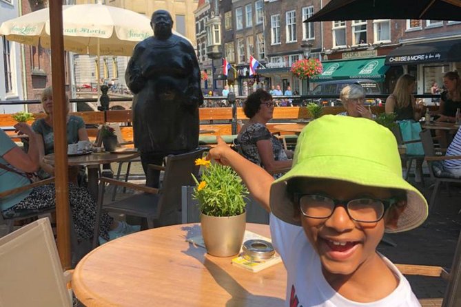 Utrecht Old Town: Medieval Monster Hunt & Walking Tour - Price, group value, and the separate charge per person