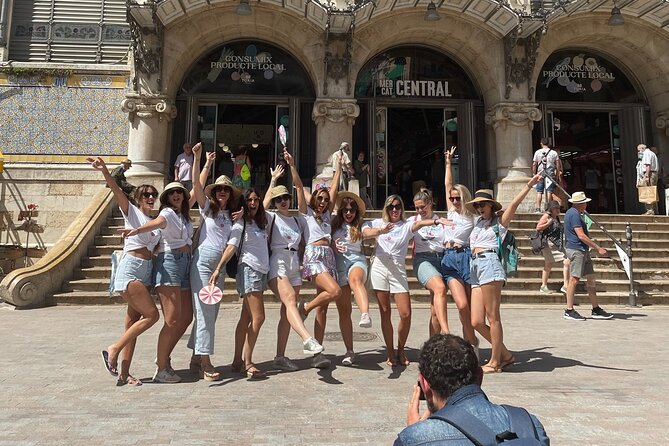 Valencia City Tour: A Treasure Hunt Experience - Turning Ciutat Vella into a puzzle