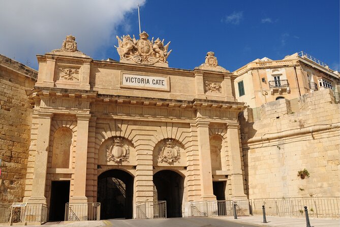 Valletta Scavenger Hunt and Highlights Self Guided Audio Tour - St Publius Church and Triton Fountain set the tone
