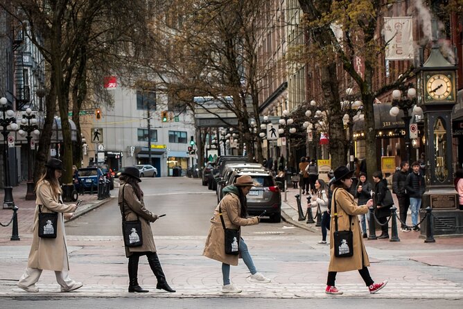 Vancouver City Sightseeing Adventure: a murder mystery in Gastown - The final challenge beneath Harbour Centre