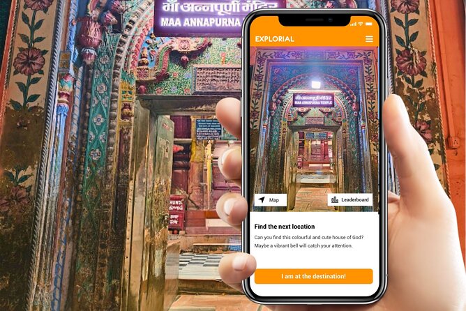 Varanasi Scavenger Hunt and Sights Self-Guided Tour - Dashashwamedh Ghat as a puzzle stop