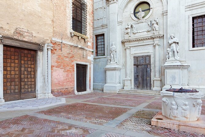 Venice Cannaregio Scavenger Hunt and Sights Self-Guided Tour - Timing, breaks, and the real value of flexibility