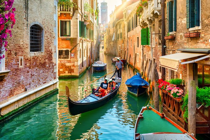 Venice Scavenger Hunt and Highlights Self Guided Audio Tour - A low-cost way to get your Venice bearings