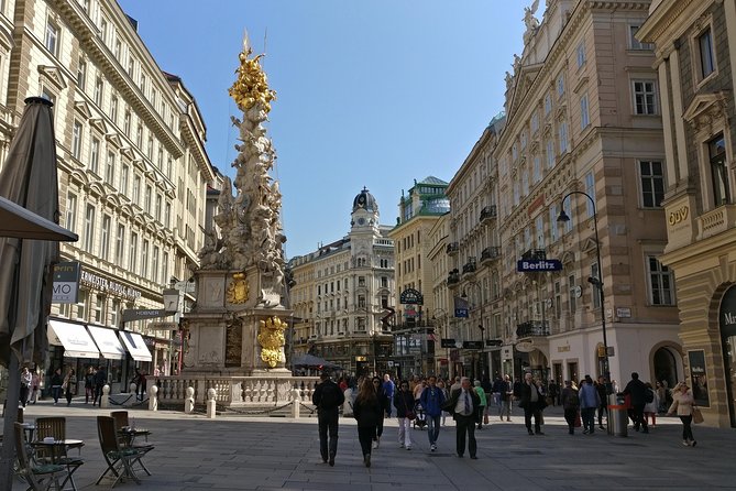 Vienna: The Great Plague Exploration Game - St. Stephen’s Cathedral and Its Roof of 230,000 Tiles