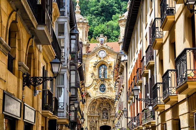 Who Am I? San Sebastian Identity Puzzle Adventure - Bridges, the Kursaal, and the Theater