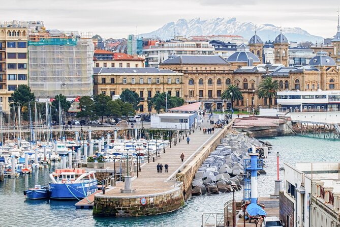 Who Am I? San Sebastian Identity Puzzle Adventure - City Hall and the Bay of La Concha