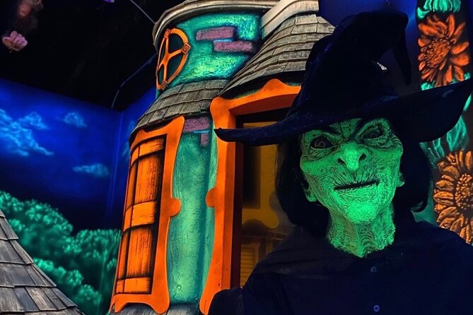 Wizard of Oz Escape Room in Myrtle Beach - Heat, seating, and practical comfort