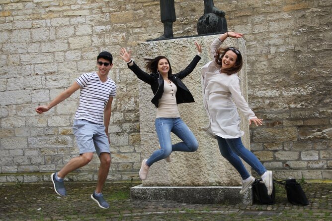 Zug Scavenger Hunt and Sights Self-Guided Tour - Photo tasks that change the pace